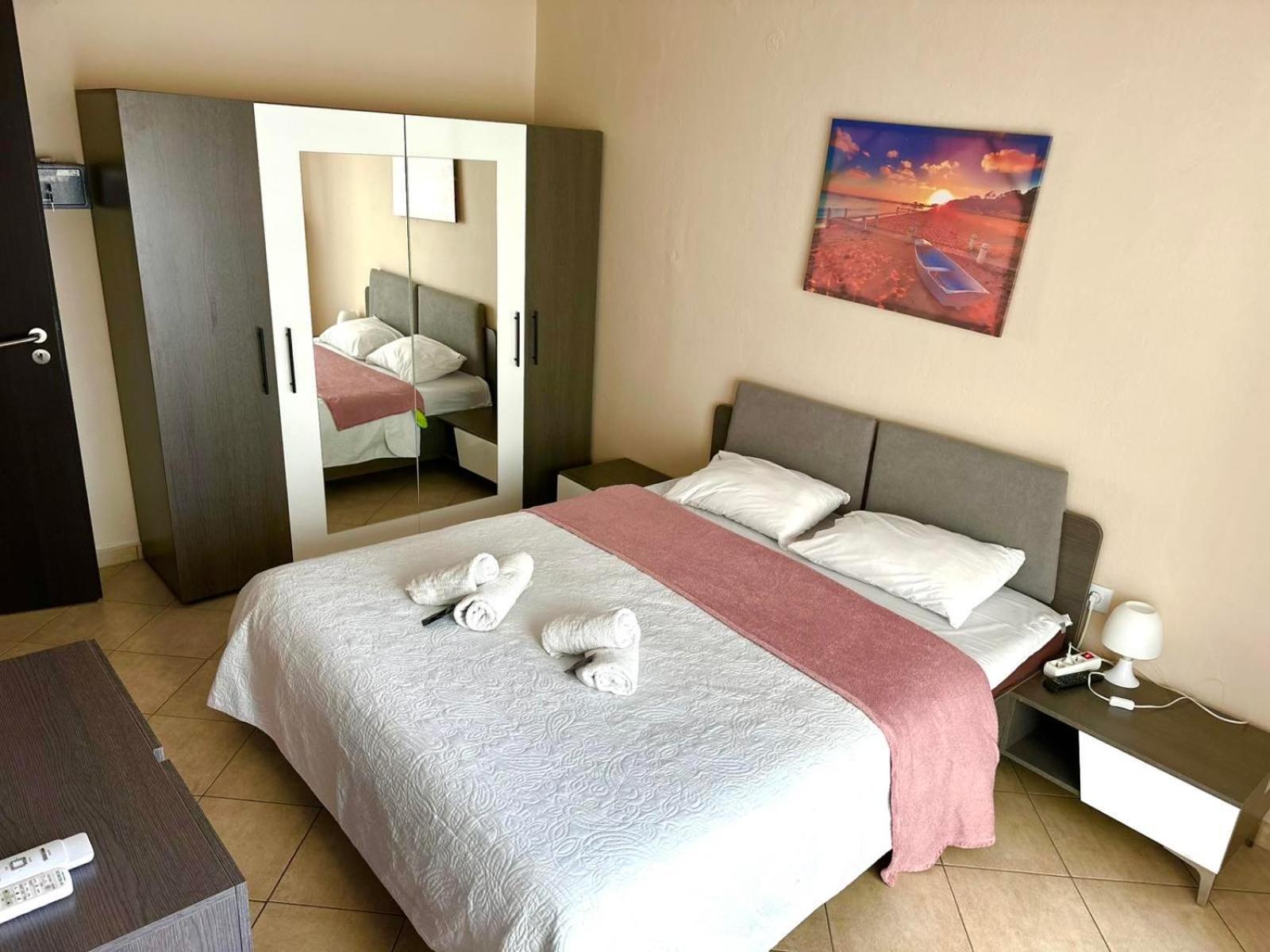 Ammos Apartments Неа-Карвали Экстерьер фото